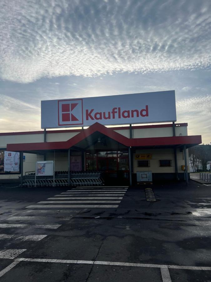 Traumhafte Kurstadt Apartment Moderne 2Zkb Balkon Pkw Stellplatz Bad Nauheim Buitenkant foto