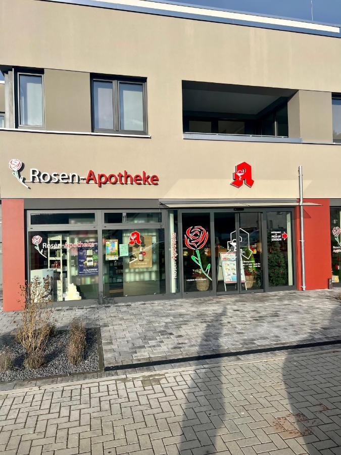 Traumhafte Kurstadt Apartment Moderne 2Zkb Balkon Pkw Stellplatz Bad Nauheim Buitenkant foto