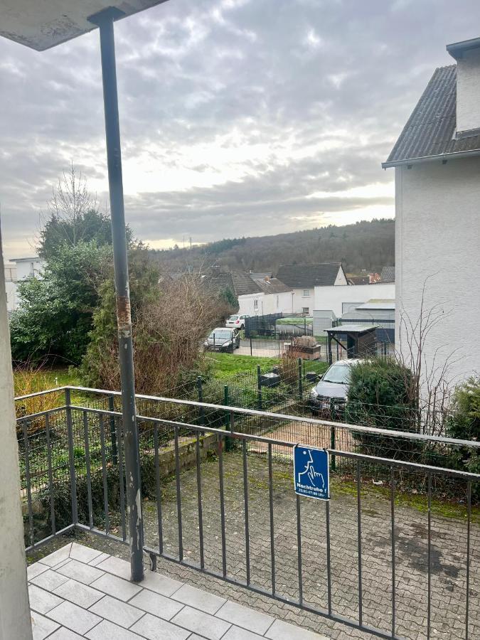 Traumhafte Kurstadt Apartment Moderne 2Zkb Balkon Pkw Stellplatz Bad Nauheim Buitenkant foto