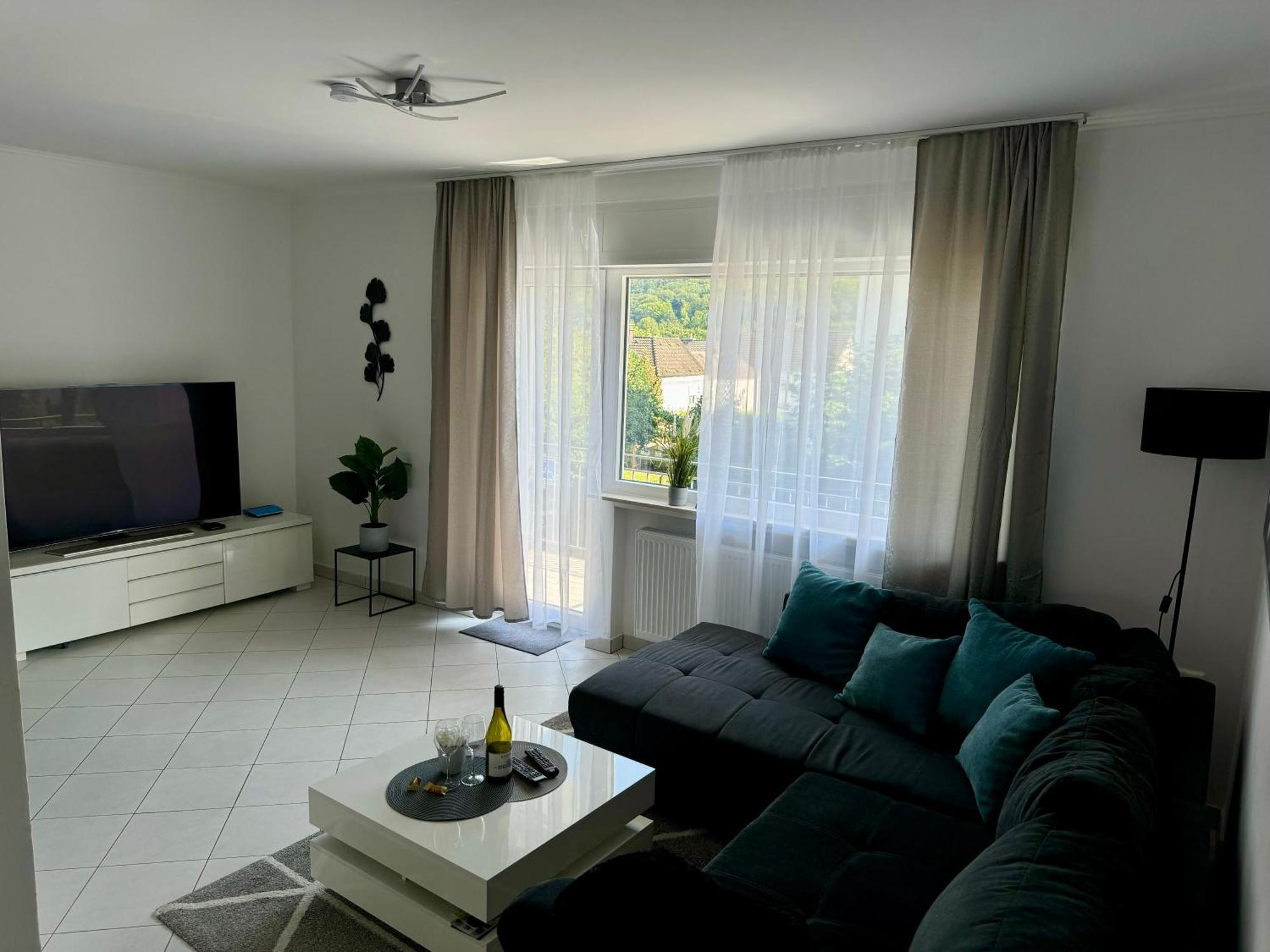 Traumhafte Kurstadt Apartment Moderne 2Zkb Balkon Pkw Stellplatz Bad Nauheim Buitenkant foto
