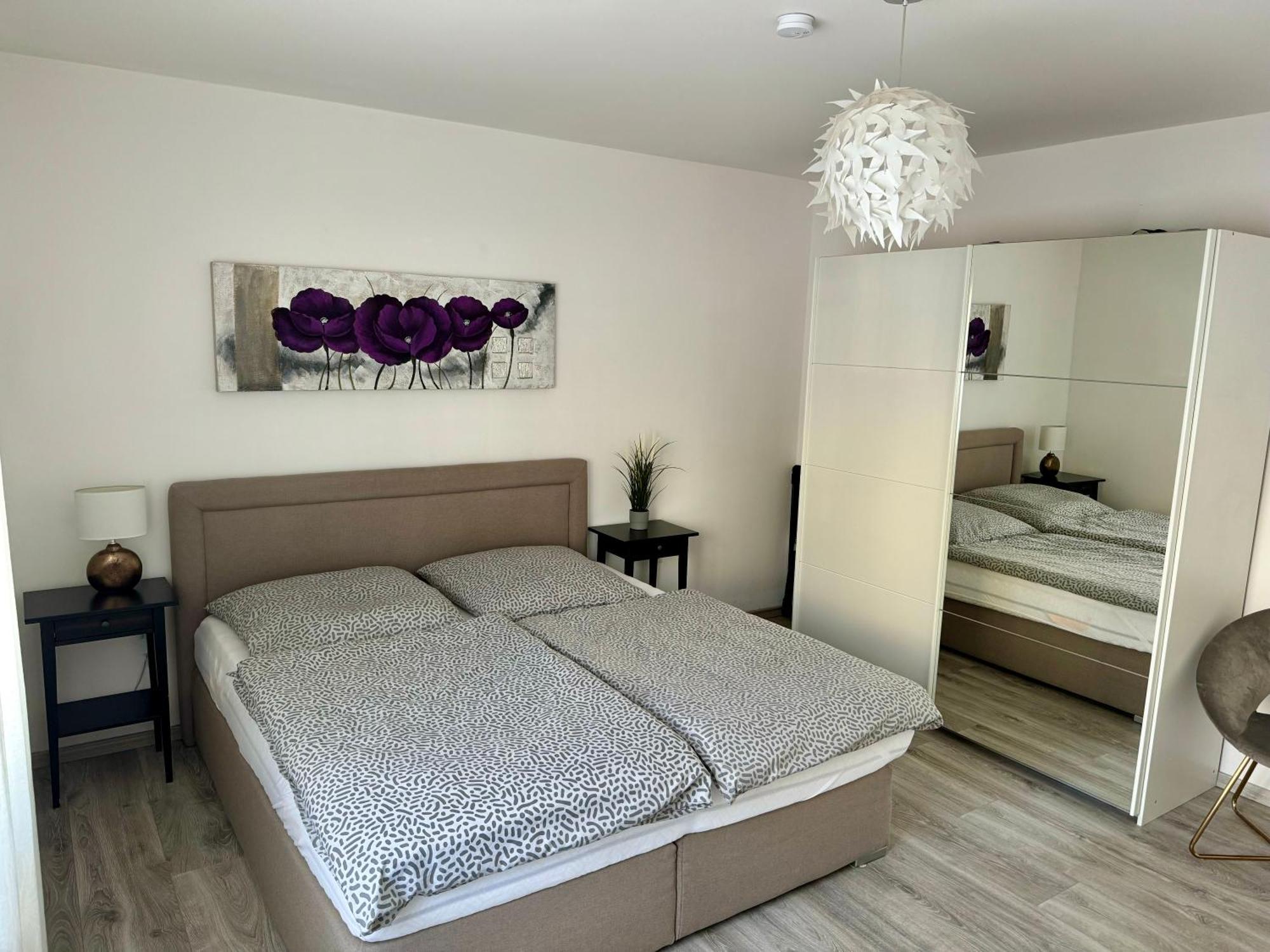 Traumhafte Kurstadt Apartment Moderne 2Zkb Balkon Pkw Stellplatz Bad Nauheim Buitenkant foto