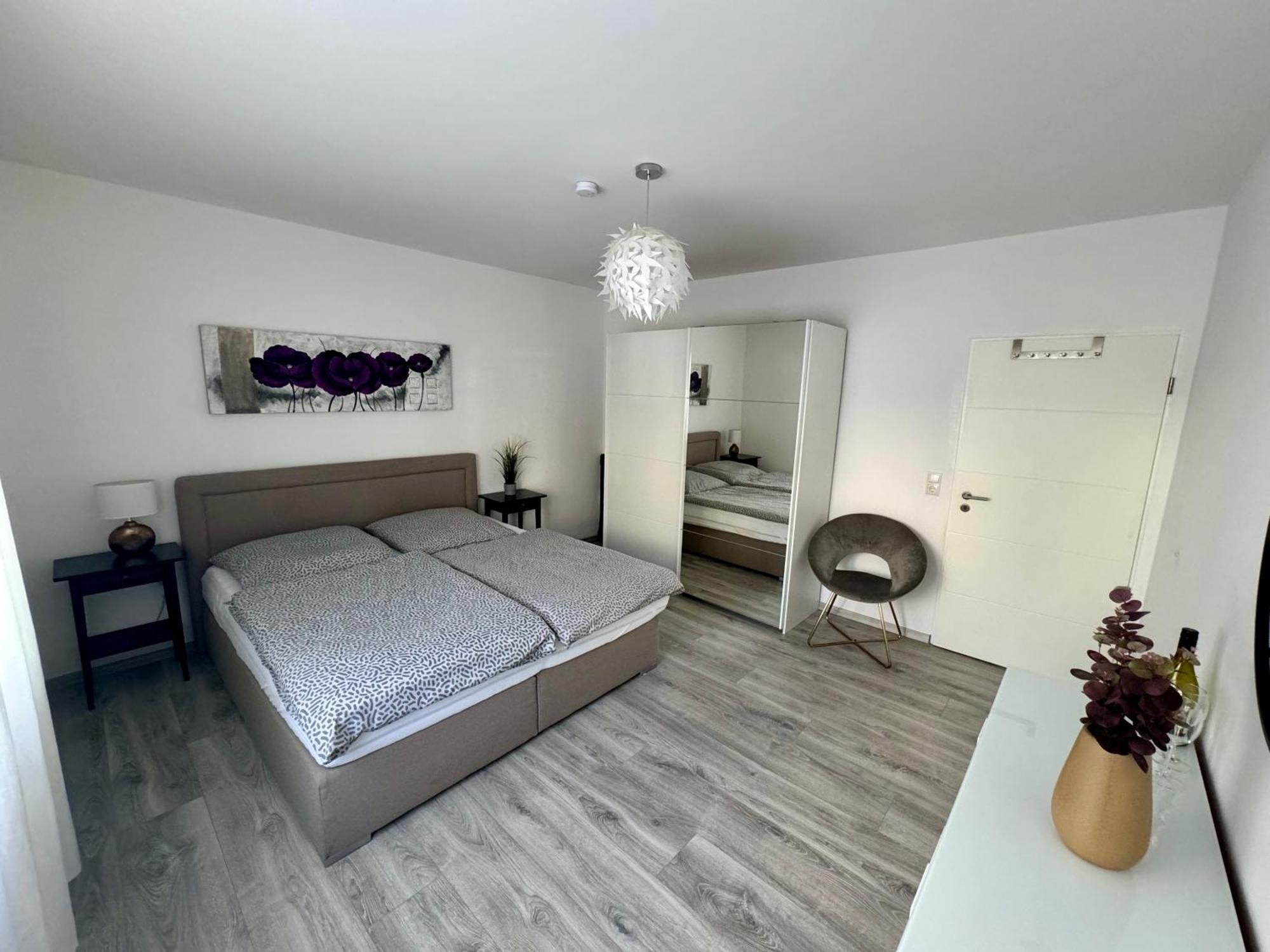 Traumhafte Kurstadt Apartment Moderne 2Zkb Balkon Pkw Stellplatz Bad Nauheim Buitenkant foto